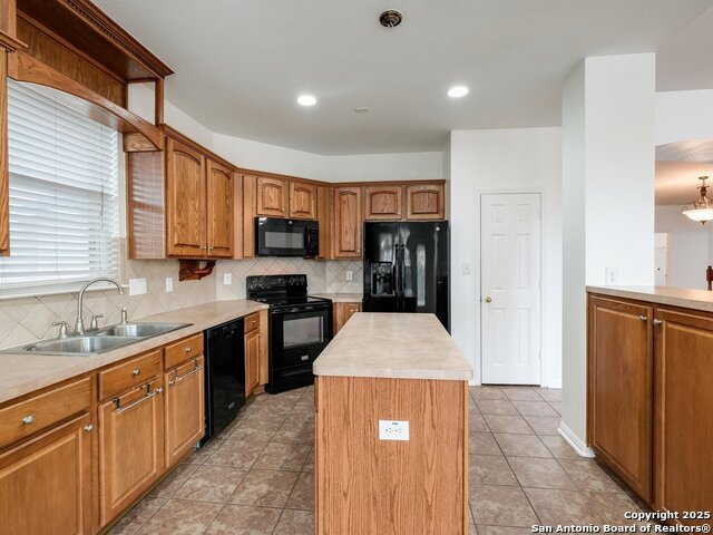 Image 12 of 31 For 9311 Hazelton Ln