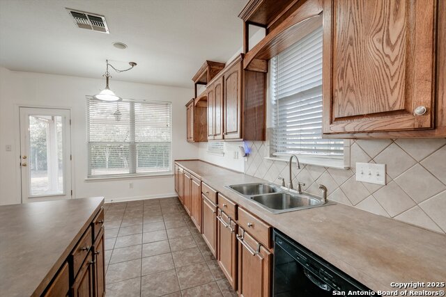 Image 15 of 31 For 9311 Hazelton Ln