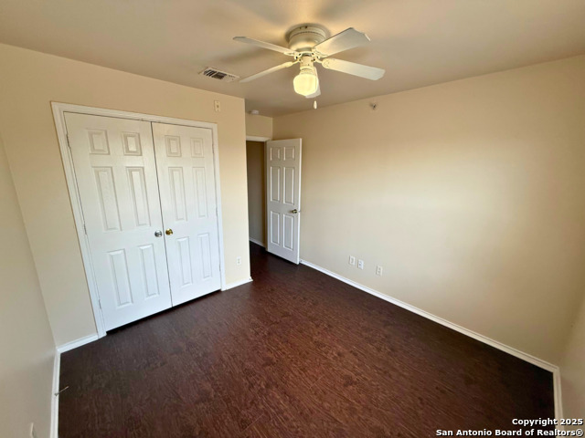 Listing photo id 9 for 10822 Mathom Landing  3