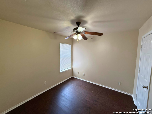 Listing photo id 6 for 10822 Mathom Landing  3