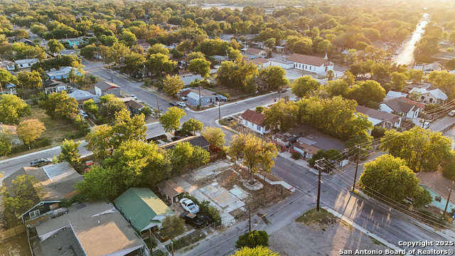 Image 2 of 13 For 1924 Montezuma