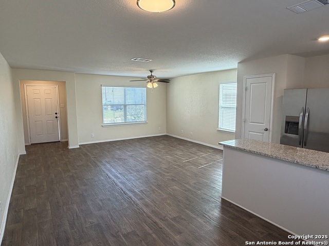 Image 2 of 32 For 1025 Pacific Monarch