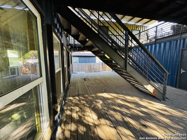 Image 11 of 37 For 1806 San Fernando