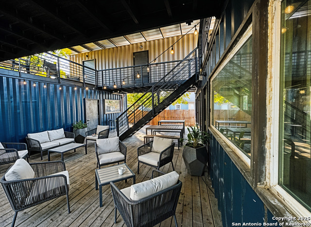 Image 26 of 37 For 1806 San Fernando