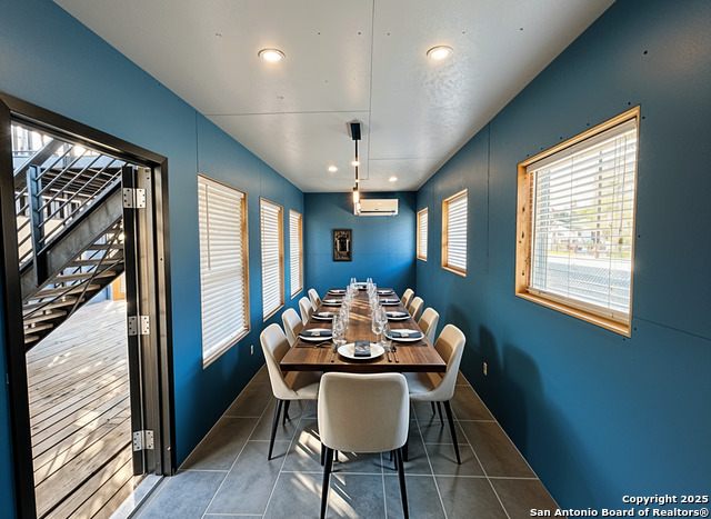 Image 30 of 37 For 1806 San Fernando