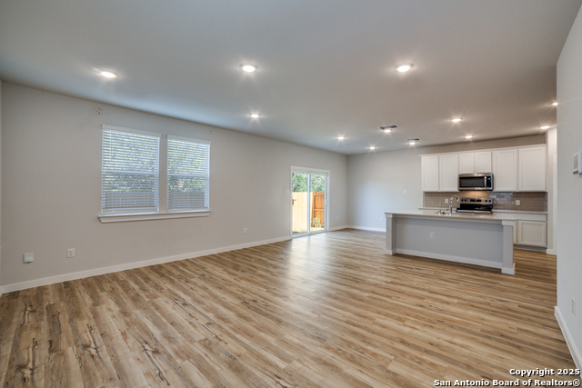 Details for 5935 Hausman W 61, San Antonio, TX 78249