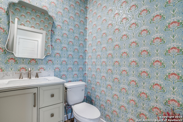 Image 7 of 16 For 5935 Hausman W 61