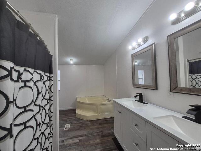 Image 12 of 21 For 517 Grapeland Dr