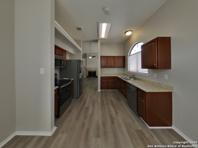 Image 4 of 26 For 10223 Canton