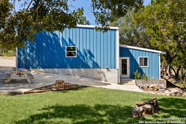 Image 25 of 30 For 4343 Morningside