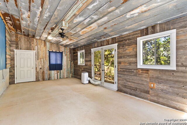 Image 26 of 30 For 4343 Morningside