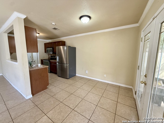 Image 11 of 30 For 5731 Timber Bend