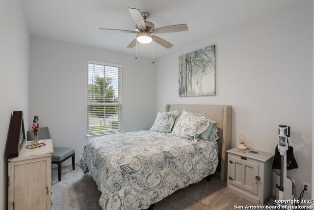 Listing photo id 14 for 904 Brook