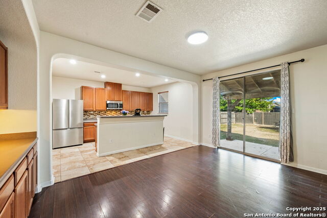 Image 10 of 28 For 7918 Martinelli