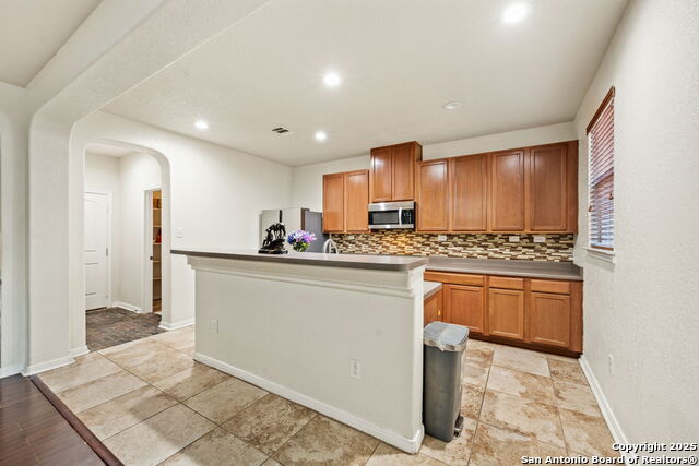 Image 14 of 28 For 7918 Martinelli