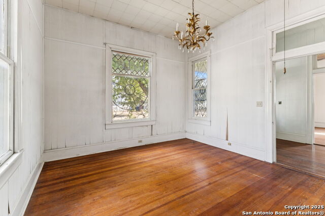 Image 16 of 42 For 302 Florida Street