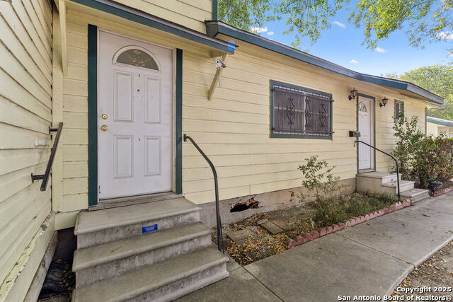 Image 36 of 42 For 302 Florida Street