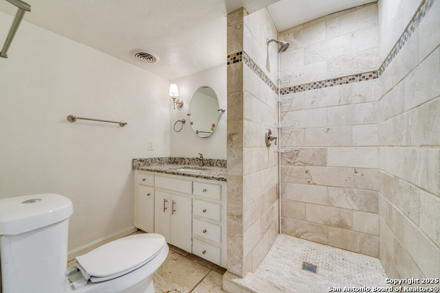 Image 16 of 23 For 8058 Broadway 138n