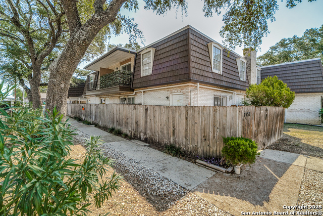 Image 21 of 23 For 8058 Broadway 138n