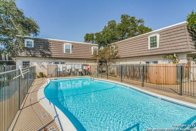 Image 22 of 23 For 8058 Broadway 138n