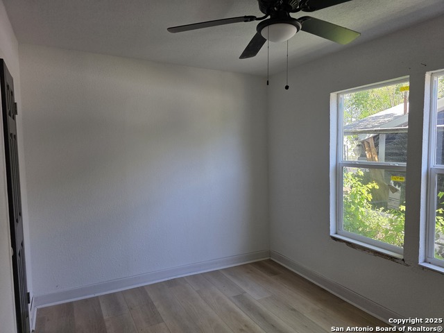 Image 5 of 12 For 315 Muegge  