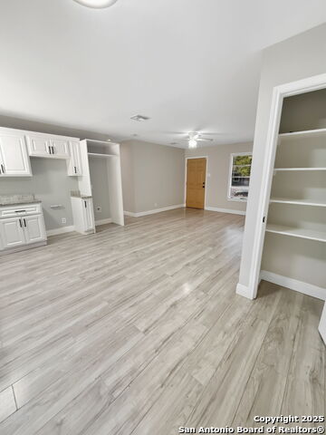 Image 10 of 12 For 5503 Prairie Flower Dr