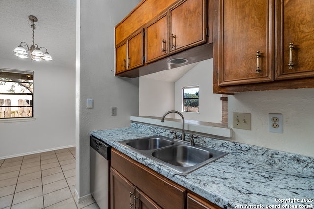 Image 28 of 46 For 14214 & 14216 Indian Woods