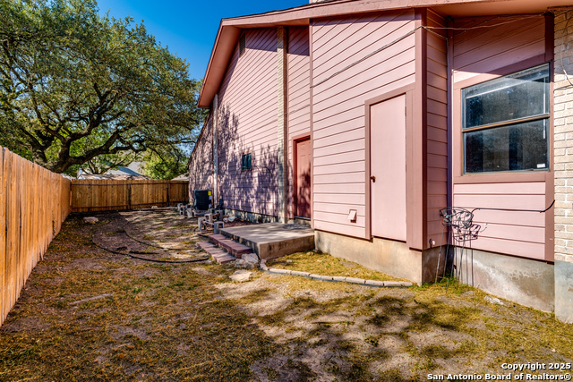 Image 44 of 46 For 14214 & 14216 Indian Woods