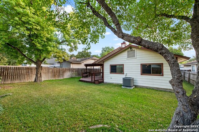 Image 21 of 21 For 13231 Wood Climb