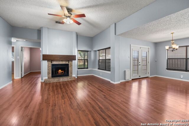 Image 3 of 21 For 13231 Wood Climb