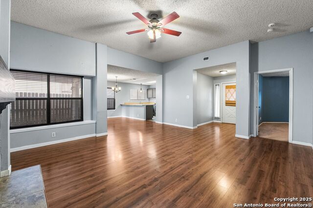 Image 5 of 21 For 13231 Wood Climb