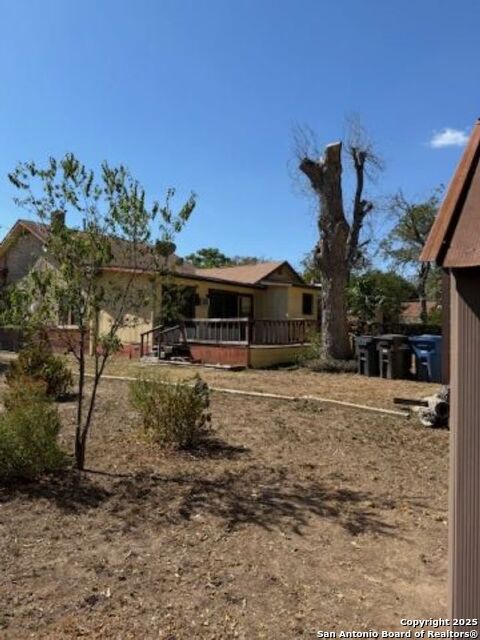 Image 24 of 30 For 227 E Hafer Ave