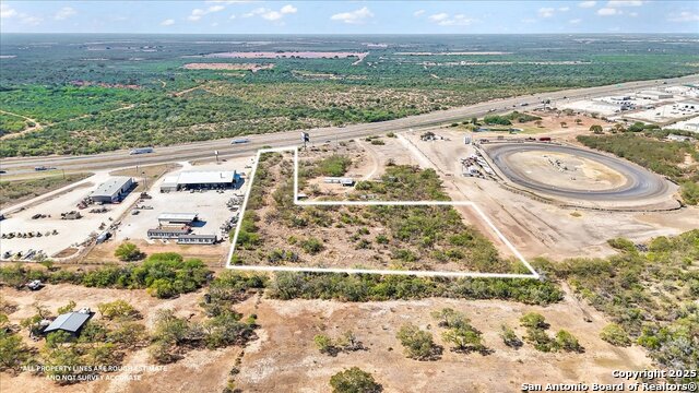 Image 11 of 20 For 215859 Ih 37