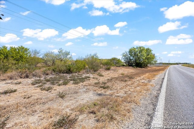 Image 19 of 20 For 215859 Ih 37