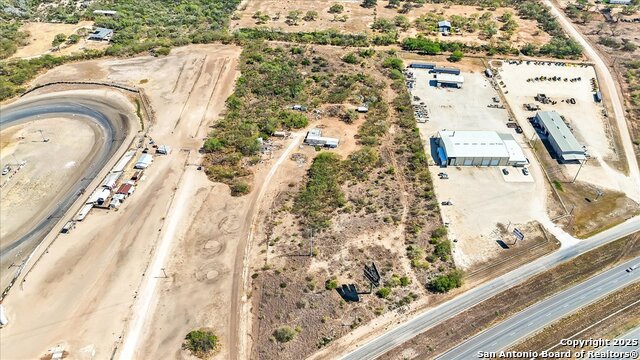 Image 6 of 20 For 215859 Ih 37