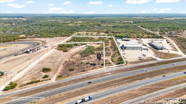 Image 7 of 20 For 215859 Ih 37