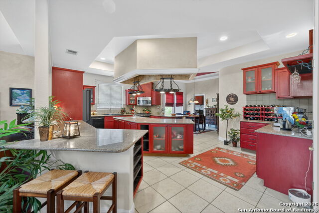 Image 12 of 33 For 29019 Tivoli