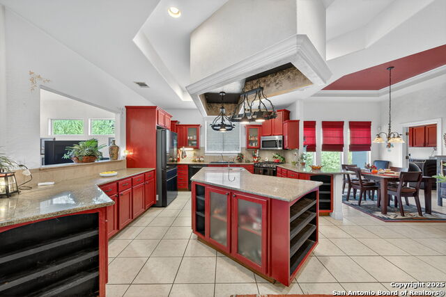 Image 14 of 33 For 29019 Tivoli