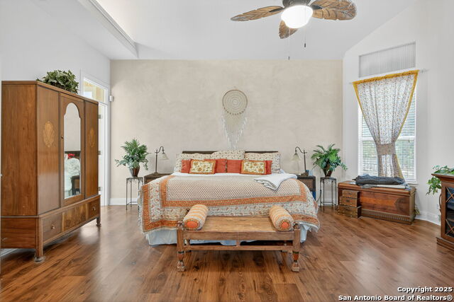 Image 18 of 33 For 29019 Tivoli