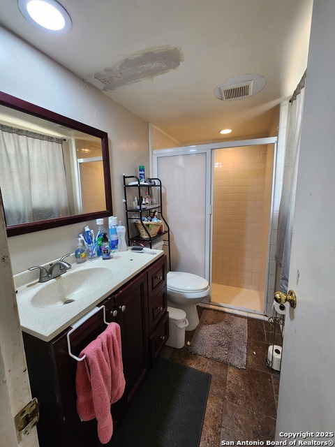 Image 14 of 18 For 6162 Hazel Valley