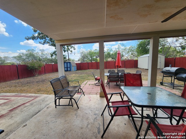 Image 4 of 18 For 6162 Hazel Valley