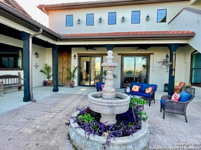 Listing photo id 13 for 217 Saddle Wood