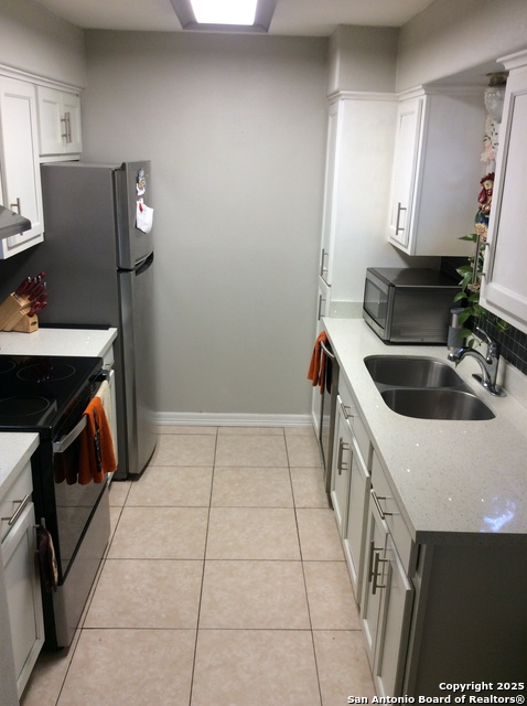 Image 9 of 20 For 4212 Medical Dr.  909