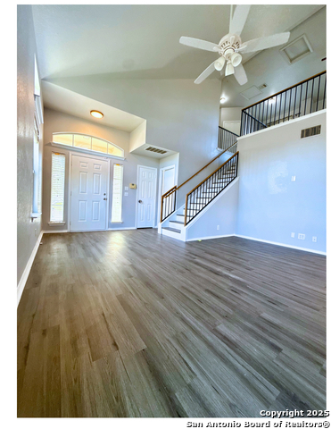 Image 4 of 18 For 2543 Fayette