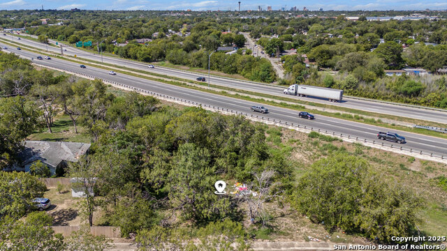 Listing photo id 6 for 274 Cardiff  