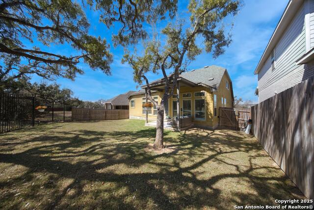 Listing photo id 27 for 1617 Cullanne Park