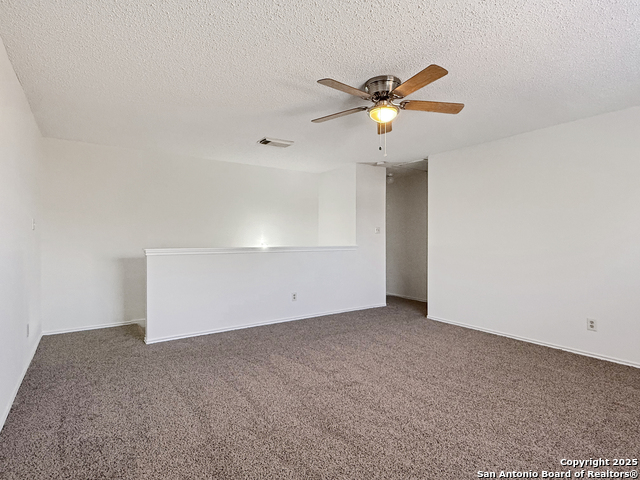 Listing photo id 13 for 7011 Cole Creek