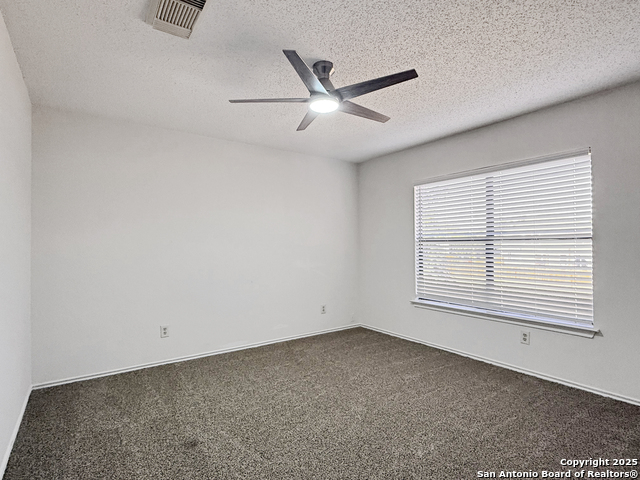 Listing photo id 16 for 7011 Cole Creek