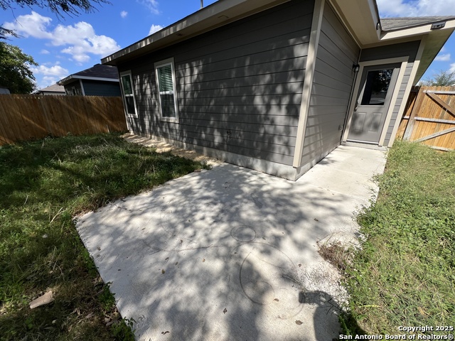 Image 29 of 30 For 4422 Chandler  4