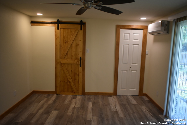 Image 14 of 20 For 415 10th St  